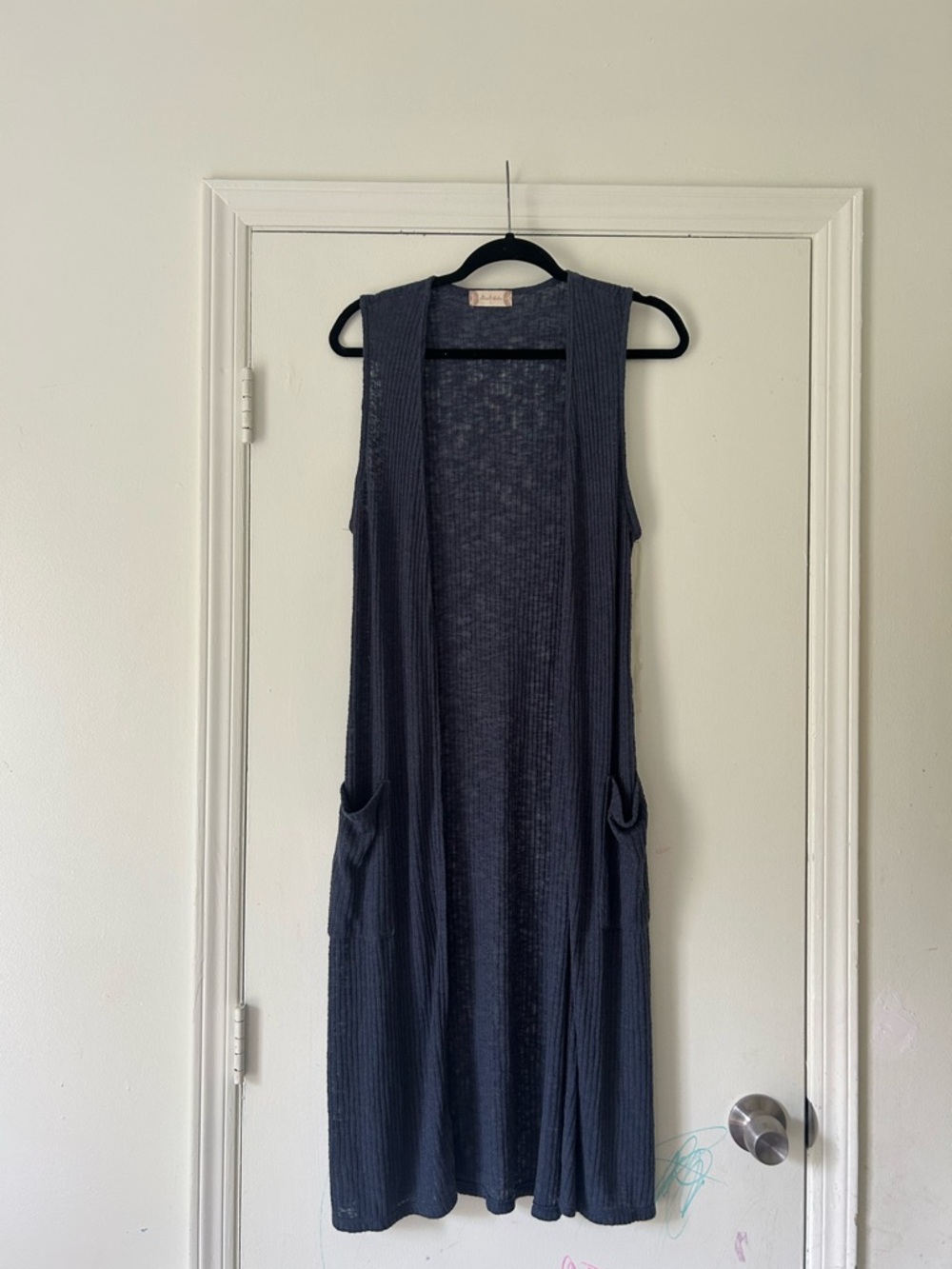 Altar'd State Long Sleeveless Knit Cardigan Vest in Navy